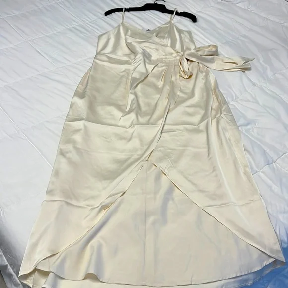 Express | Dresses | Express Ivory Dress Brand New With Tags Size Large | Poshmark Express | Dresses | Express Ivory Dress Brand New With Tags Size Large | Poshmark